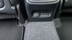 Volvo XC40 2.0 B4P Plus Dark 5dr Auto Petrol Estate